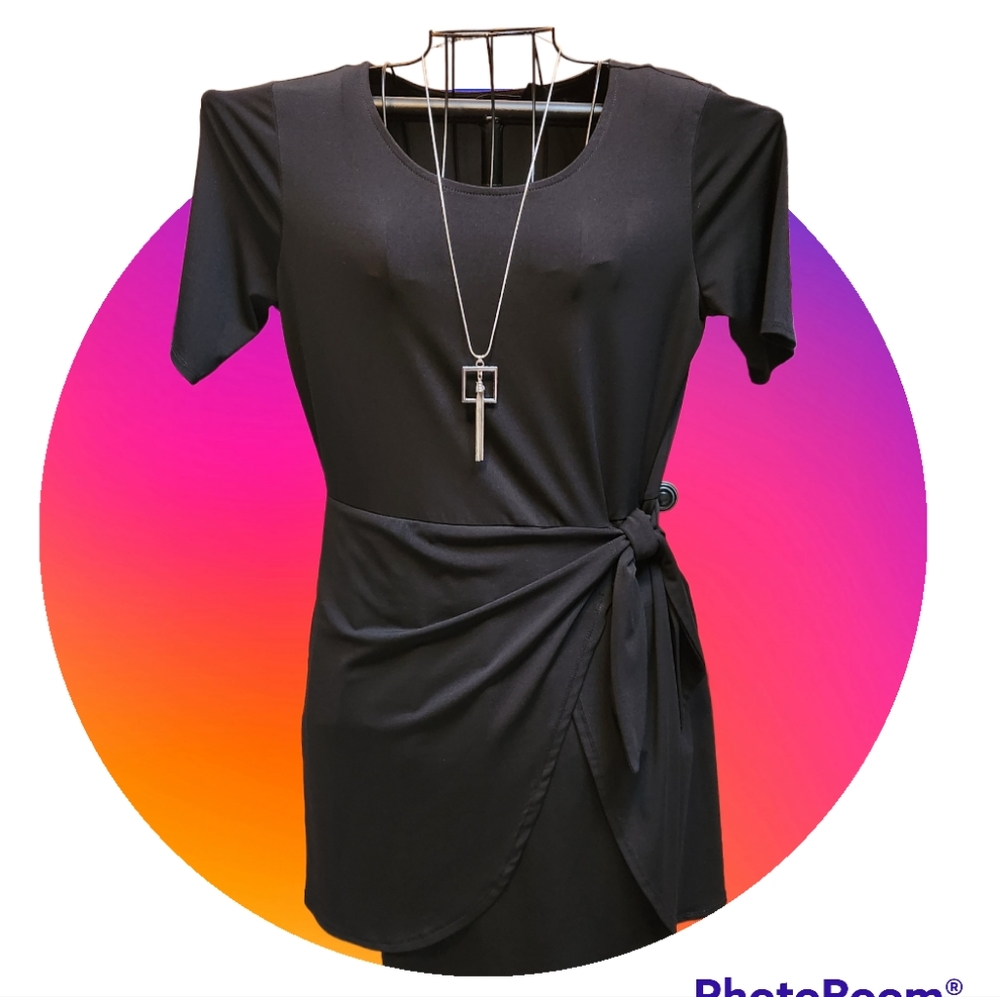 HALSTON Stylish Black Dress Faux Wrap Bow Detail Stretchy